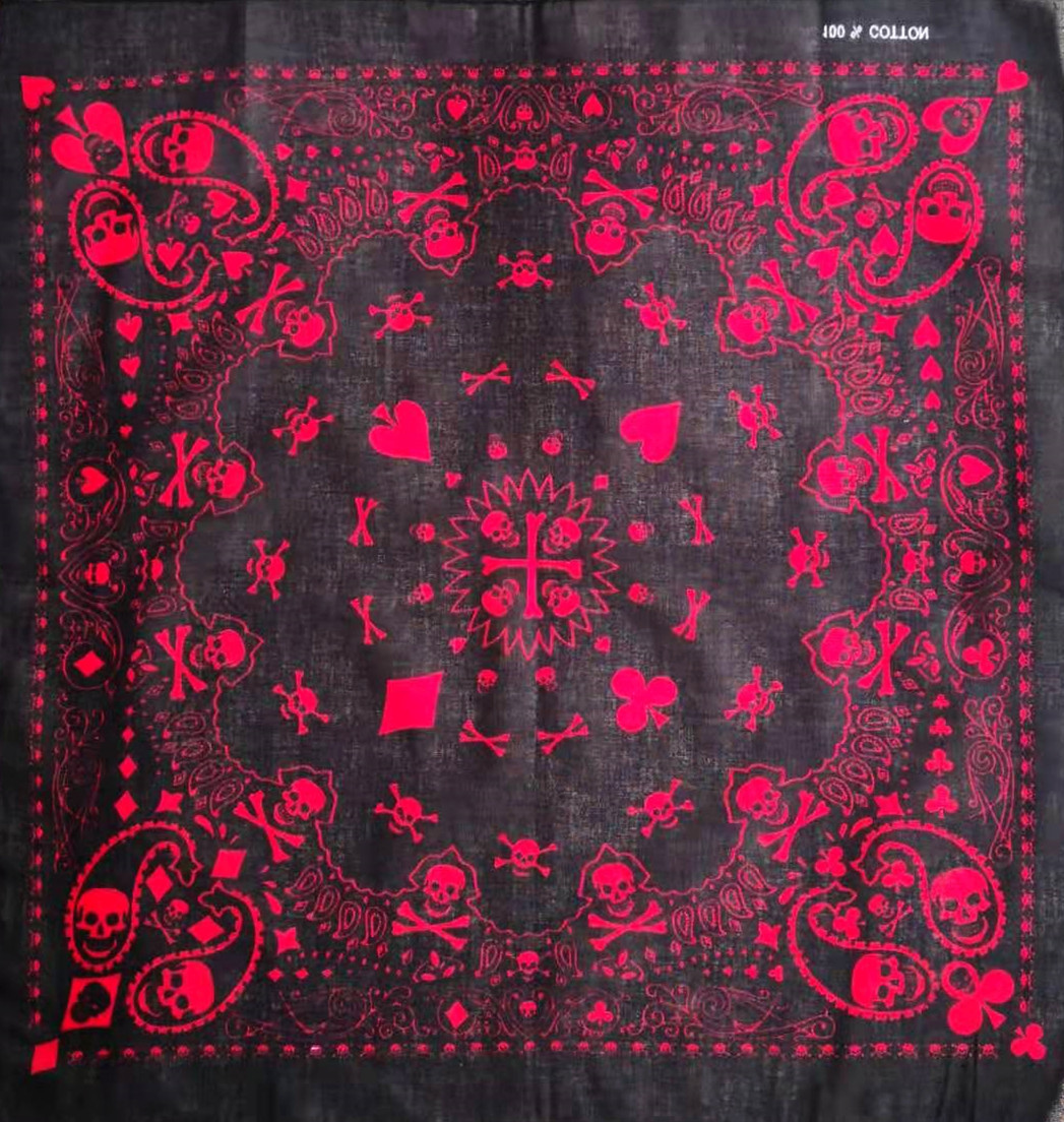 55cm branco preto vermelho crâ - Bandana Blank White avaliação e preço